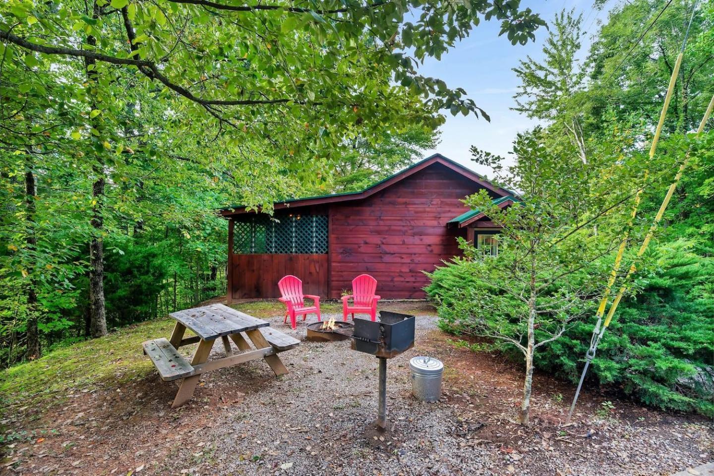 Romantic Mtn Cabin Hot Tub & Jacuzzi Views سيفيرفيل المظهر الخارجي الصورة