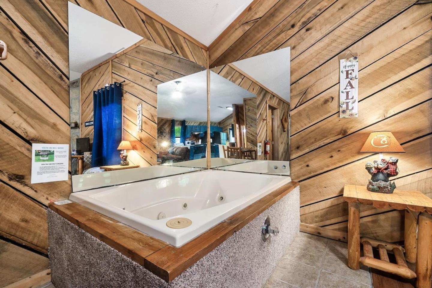 Romantic Mtn Cabin Hot Tub & Jacuzzi Views سيفيرفيل المظهر الخارجي الصورة